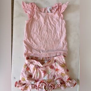 Janie and Jack shorts and short sleeve shirt matching set. 2T. Light pink floral